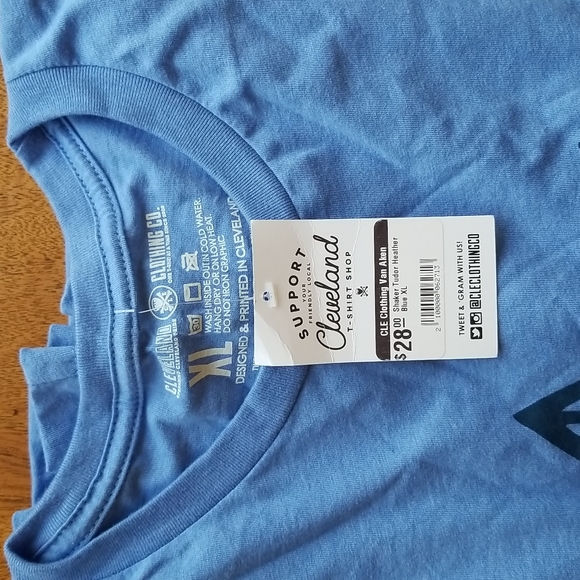 Cle clothing company Shaker Heights Tudor XL tee - Picture 2 of 6